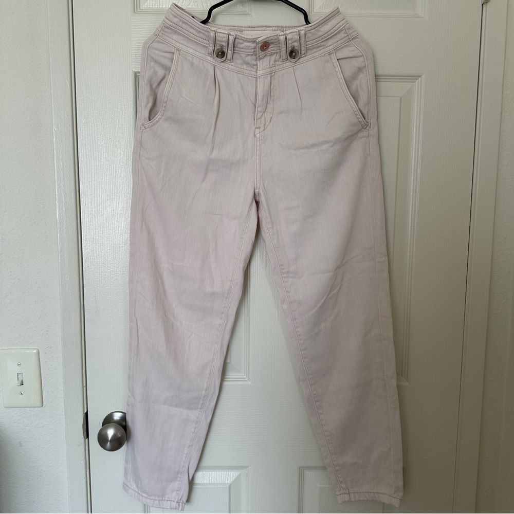 Anthropologie Cream Off-White Pleated Tapered Pants Women’s Size 25 Tencel Soft